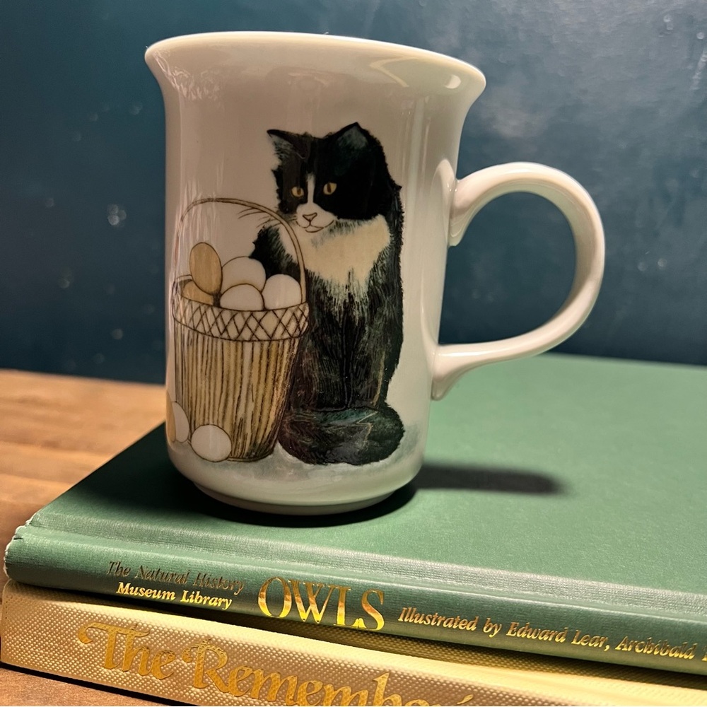 Otagiri Ceramic Cat Egg Basket Coffee Mug Liliana Baron Black White 10 Oz EUC